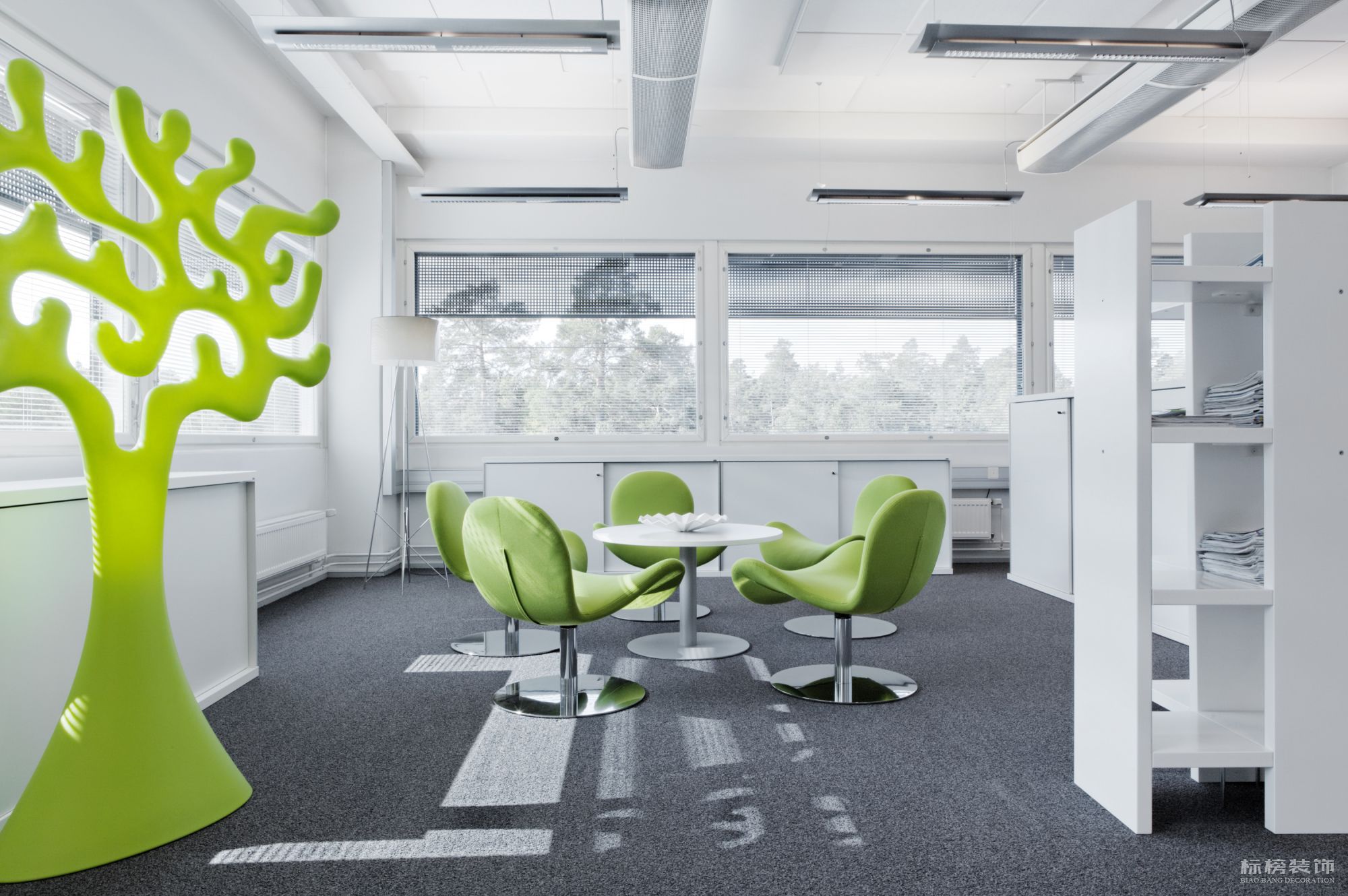 深圳辦公室裝飾材料應(yīng)該如何選擇？