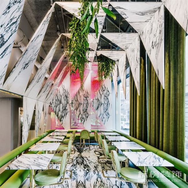 辦公室裝修怎么設(shè)計大理石天花板？